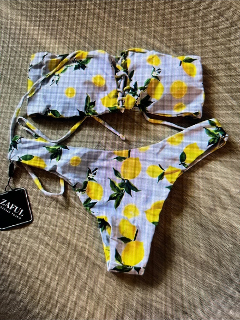 Zaful White Bandeau Lemon Print Bikini Set with Green Accents